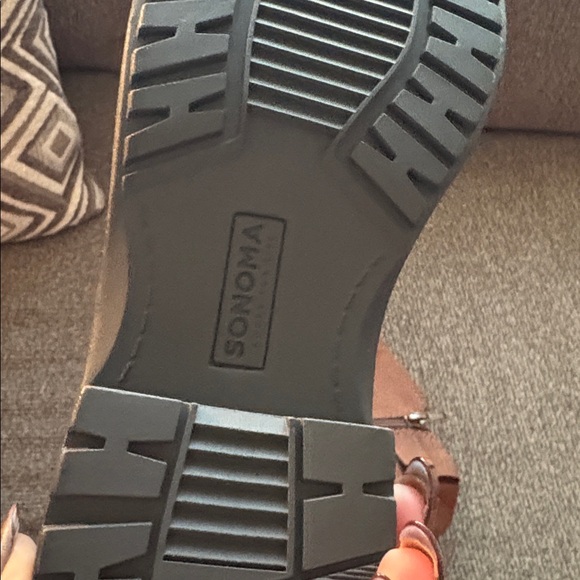 Women’s Sonoma Boots - Picture 12 of 14